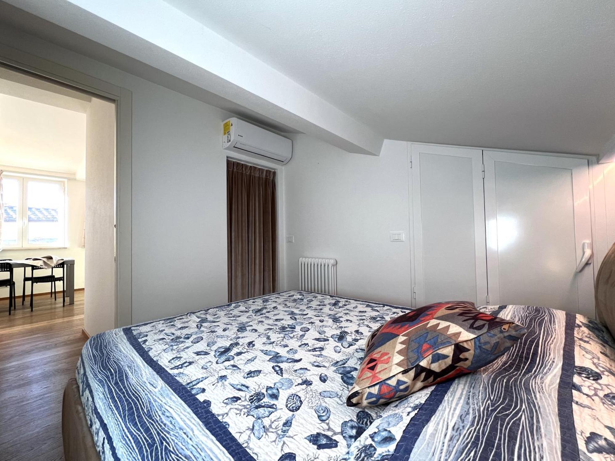 Colibri Apartment Сиена Екстериор снимка